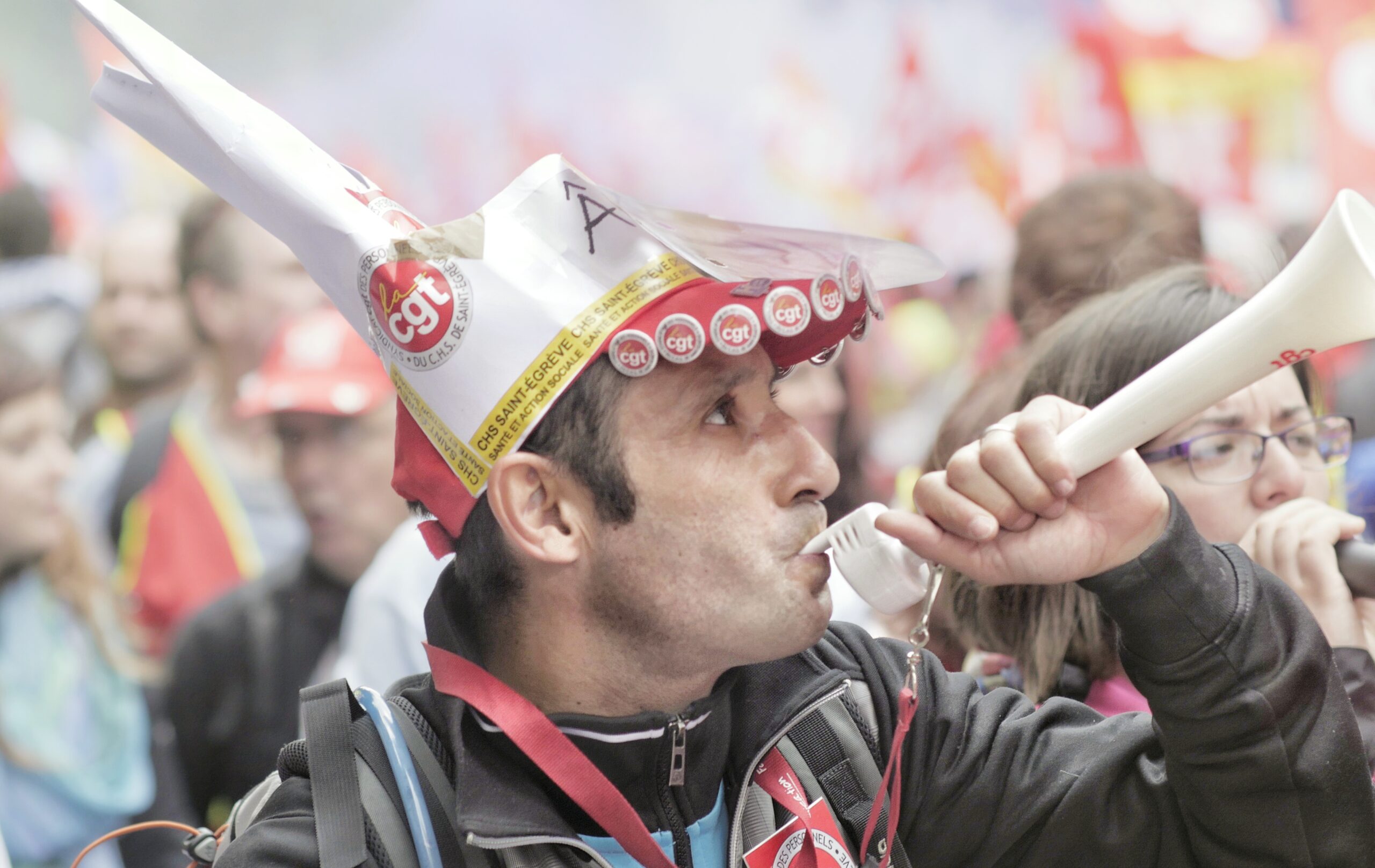 Services 1920385 01 Scaled